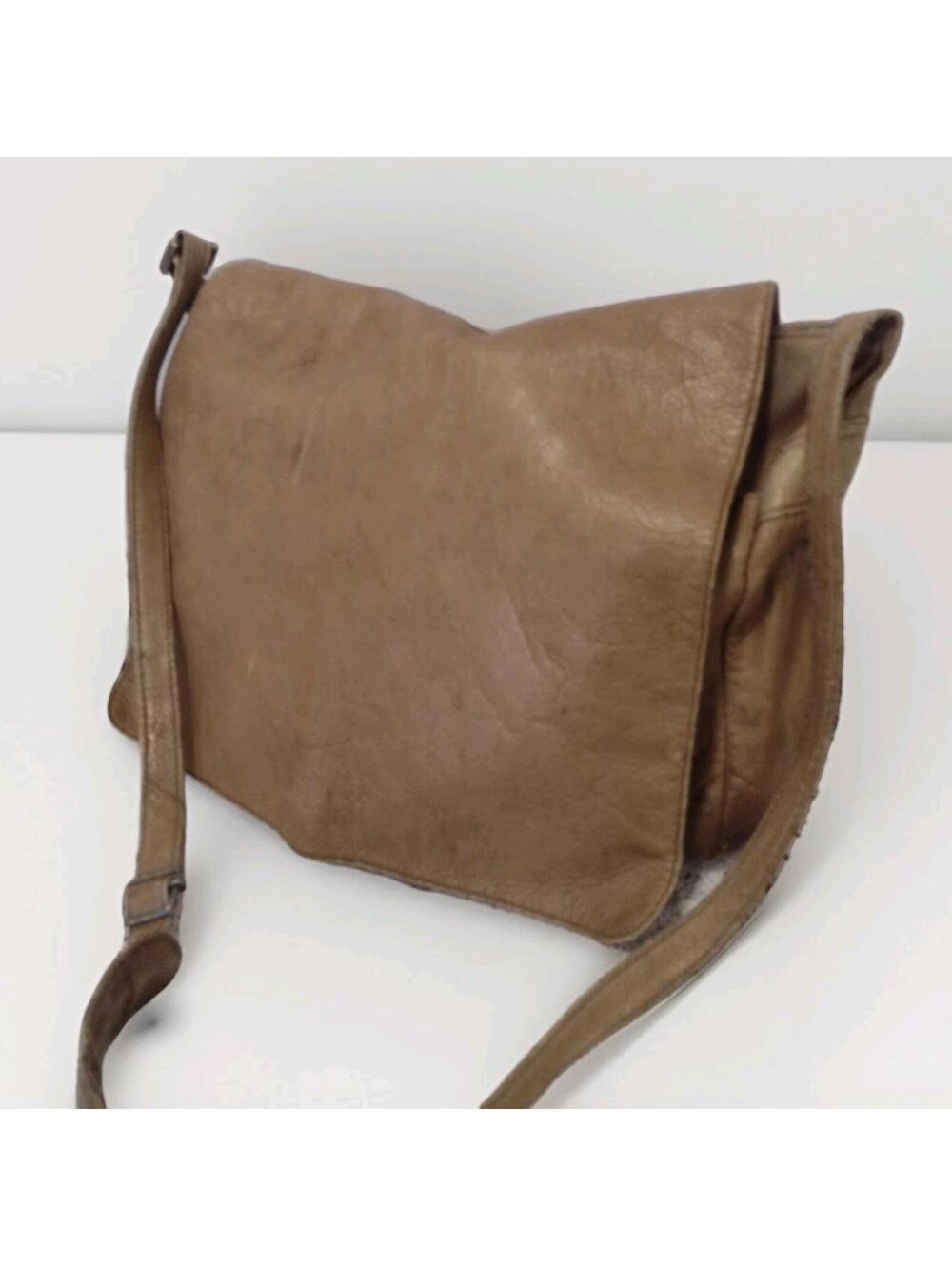 VTG Distressed Leather Messenger Bag Lg Organizer Crossbody